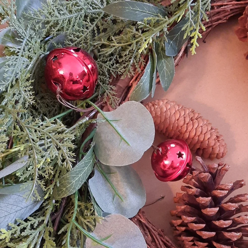 NWT.  QVC Faux Cedar Wreath with Bells & Pinecones 28 inches